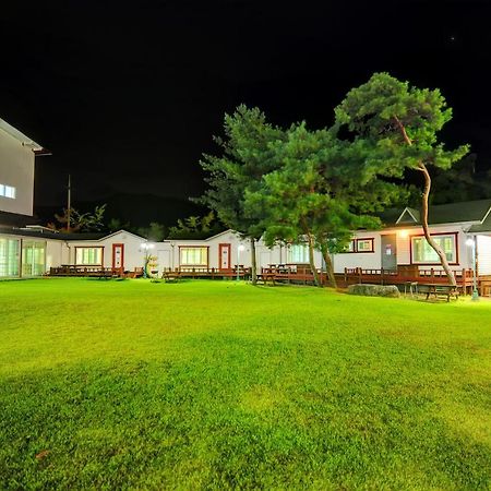 Sungbo Youth Hostel Mungyeong Екстериор снимка