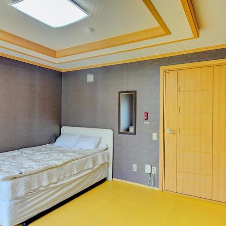 Sungbo Youth Hostel Mungyeong Екстериор снимка