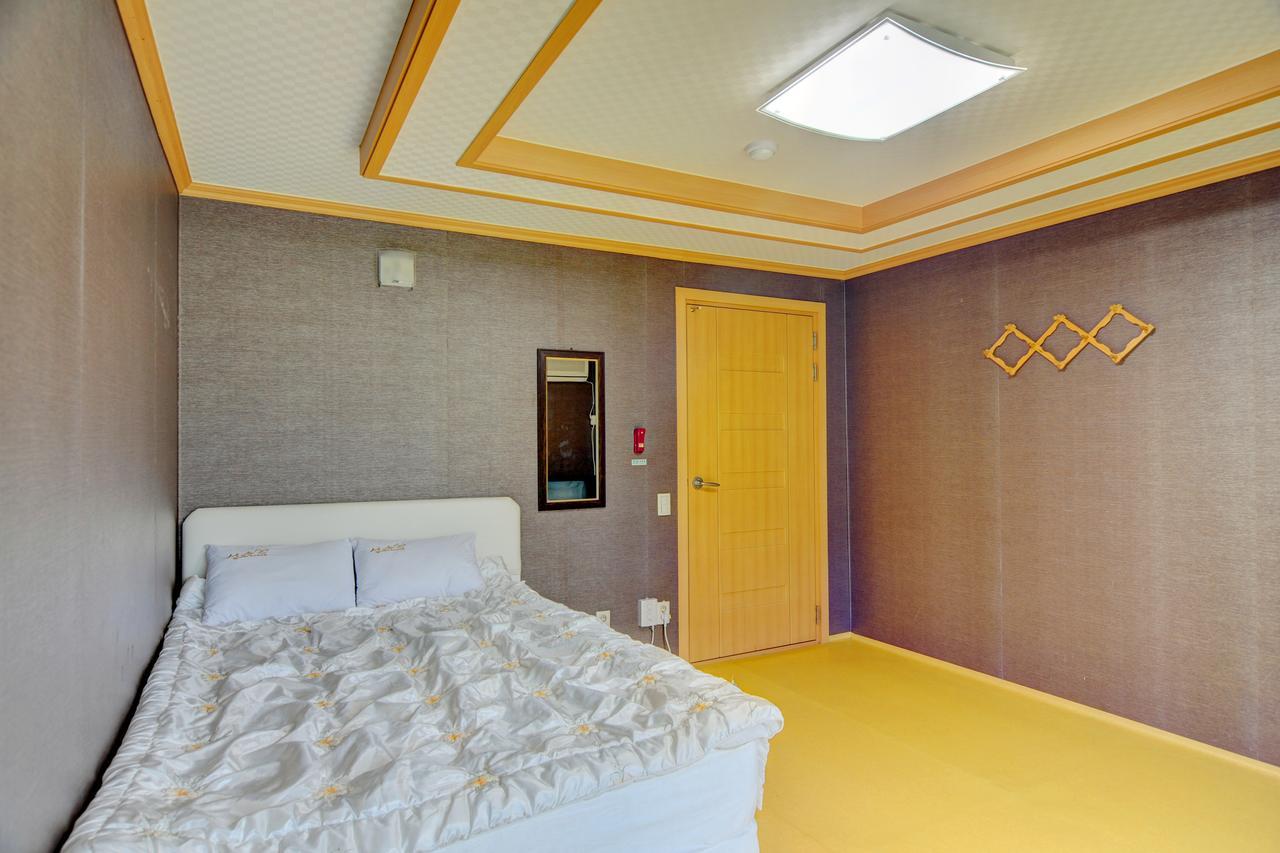 Sungbo Youth Hostel Mungyeong Екстериор снимка