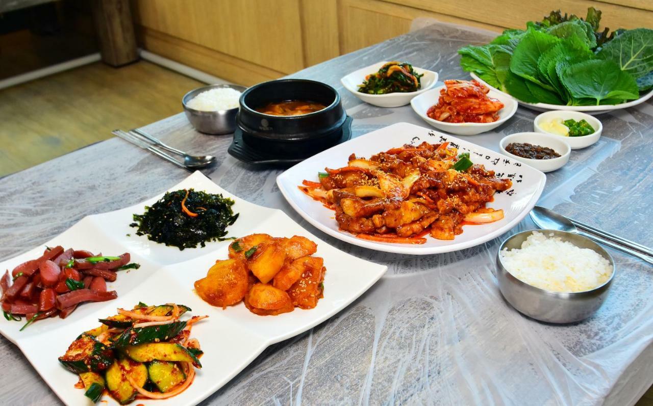 Sungbo Youth Hostel Mungyeong Екстериор снимка