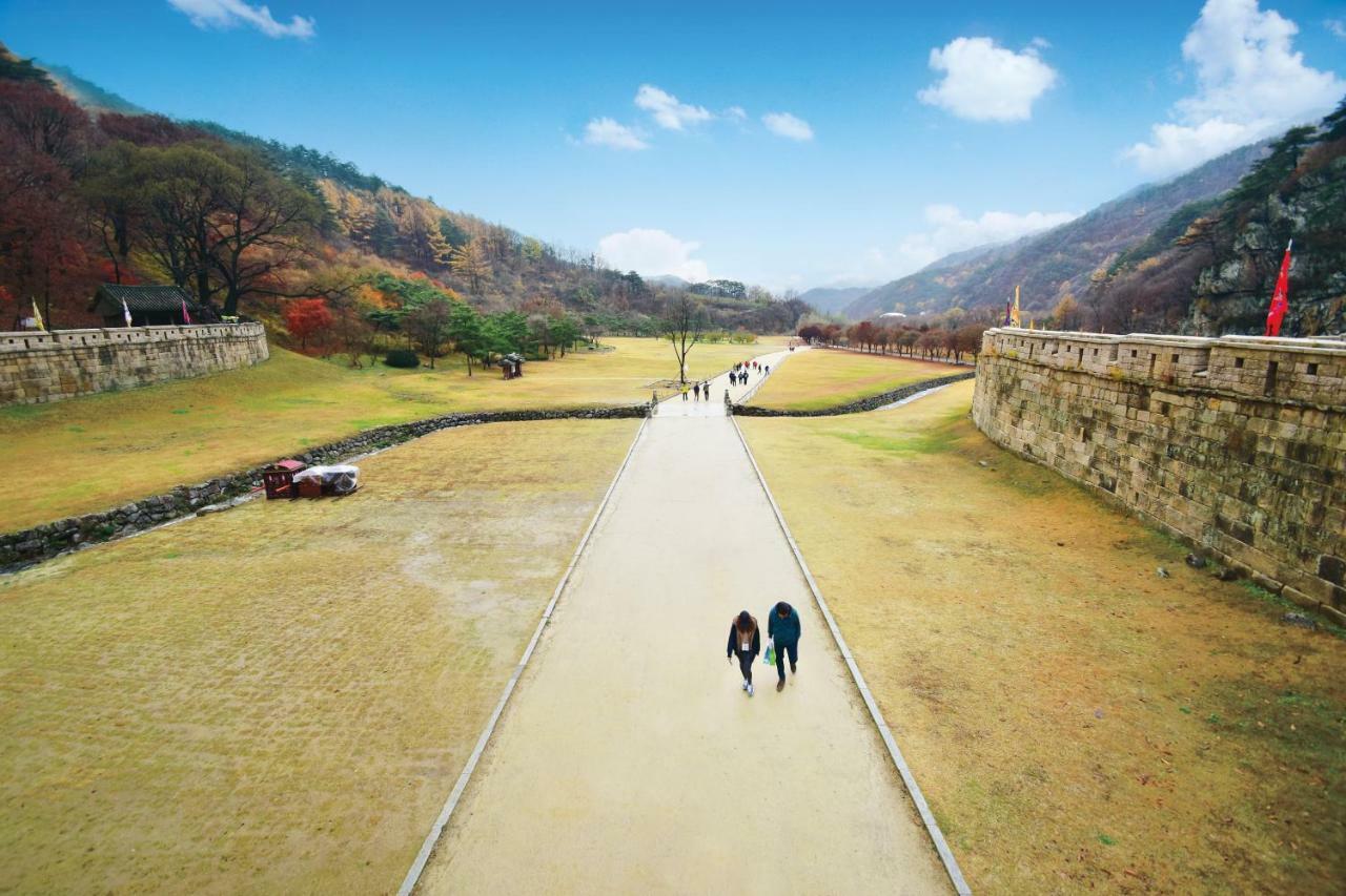 Sungbo Youth Hostel Mungyeong Екстериор снимка